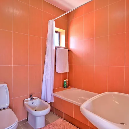 Jorge By 알부페이라